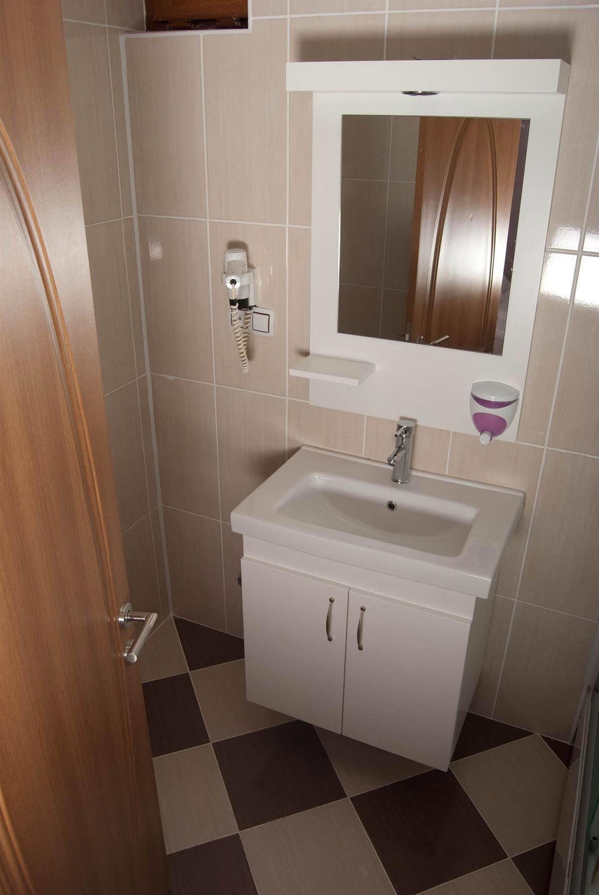 Hotel Zel 3*